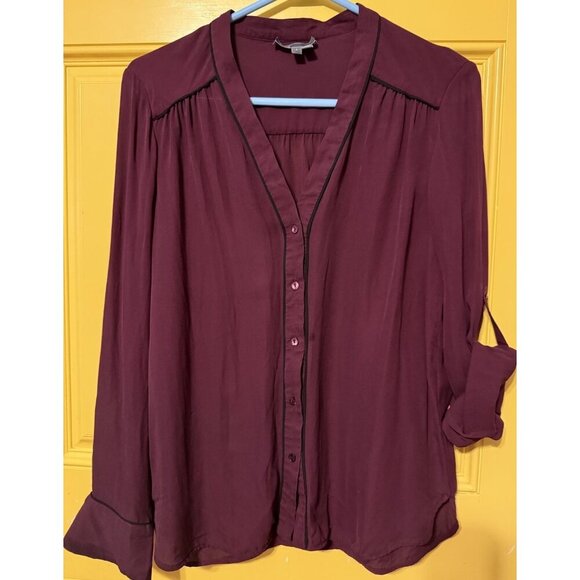 Vince Women's 100% Silk Long Sleeve Roll-tab Burgundy  Career Blouse Size Large - Picture 1 of 3